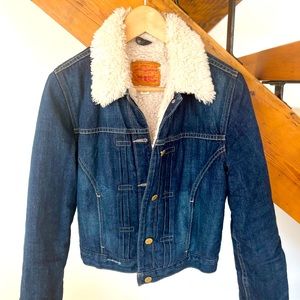 Levi’s denim shearling jacket!!